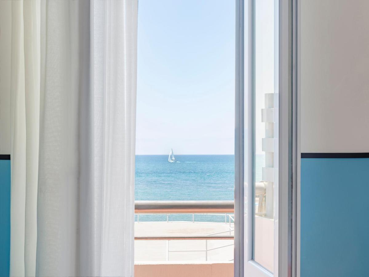 Hotel Riviera Anzio Esterno foto