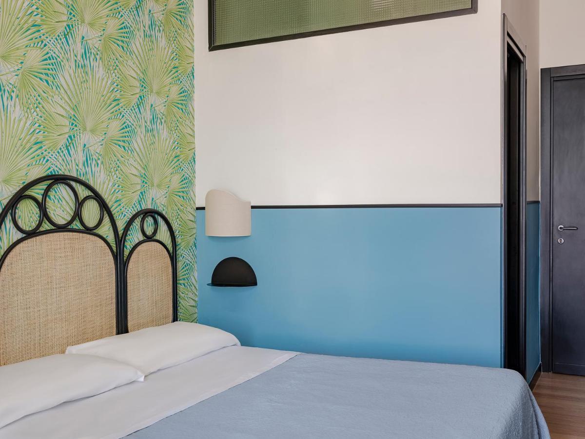 Hotel Riviera Anzio Esterno foto