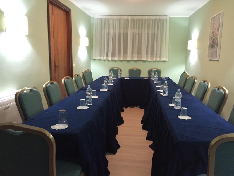 Hotel Riviera Anzio Esterno foto